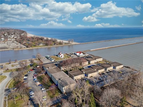 1011 Westage At The Hbr, Irondequoit, NY, 14617-1006 | Card Image