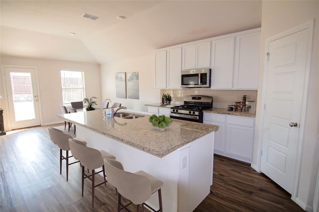 Damianita Dr, Royse City, TX 75189