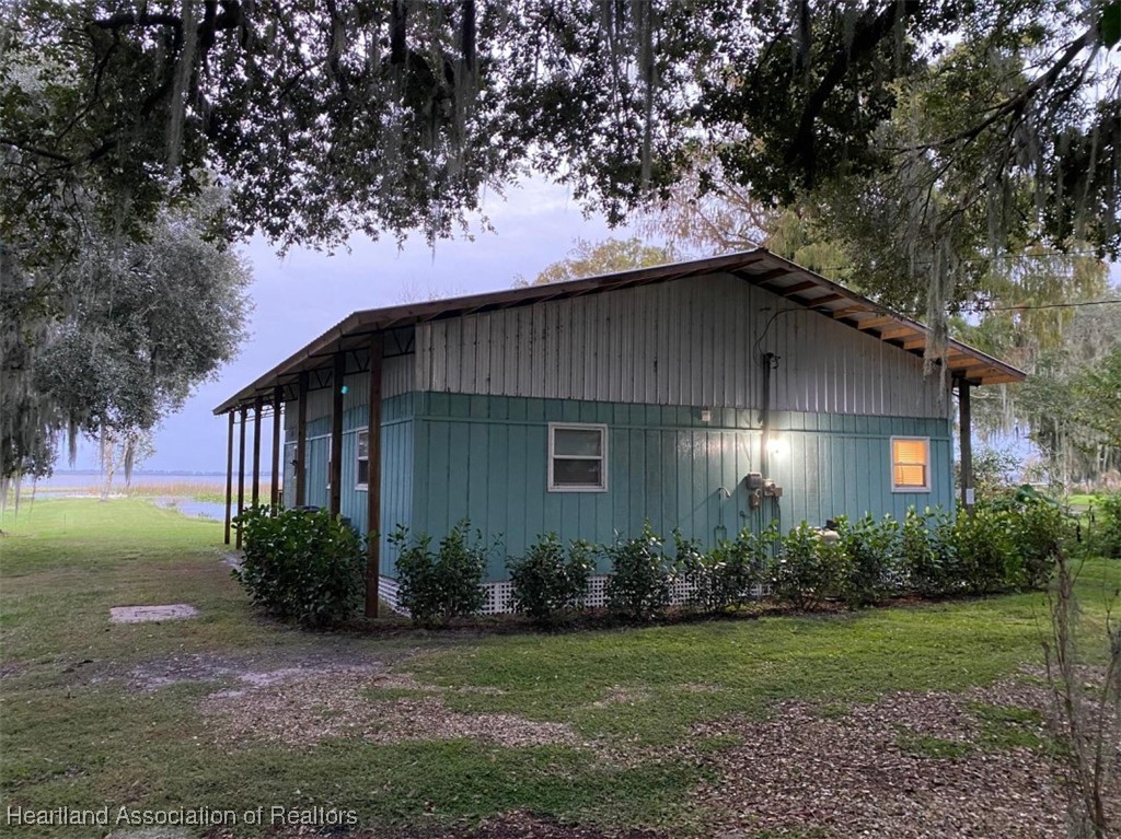 Buddy Ave, Lake Placid, FL 33852