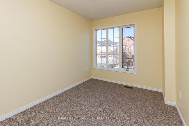 6 Sinclair Crt, Condo with 3 bedrooms, 3 bathrooms and 1 parking in Brampton ON | Image 17