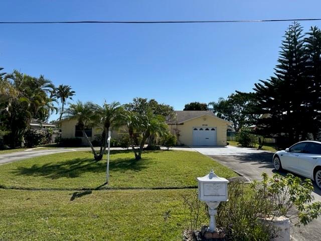 Grand Dr, Port Street Lucie, FL 34952