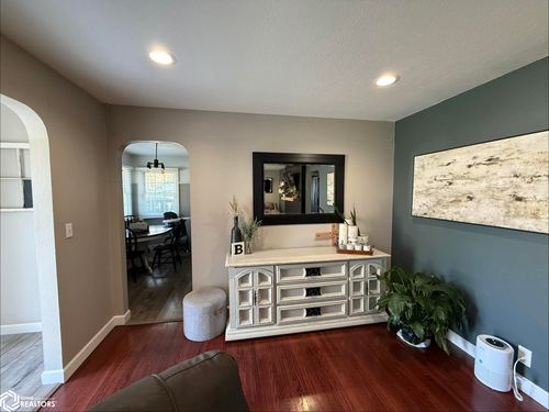 1720 Salinger Ave, Carroll, IA, 51401-1355 | Card Image