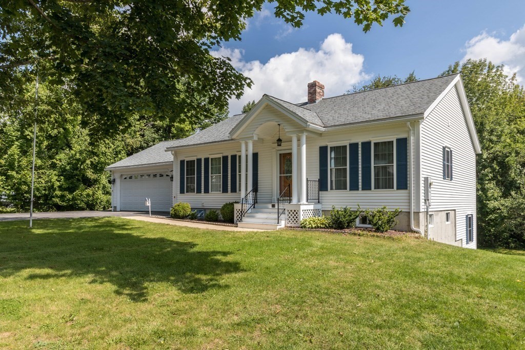 Chapel St, Gardner, MA 01440