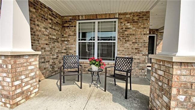 3899 Pepperwell Cir, House other with 4 bedrooms, 3 bathrooms and null parking in Dayton OH | Image 4