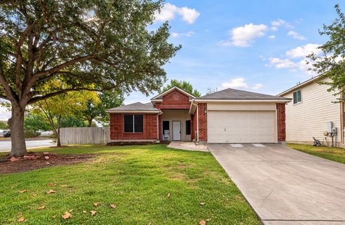 1611 Sunnycrest Cir, New Braunfels, TX, 78130-9420 | Card Image