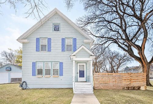 722 9th Ave N, Fargo, ND, 58102-3628 | Card Image