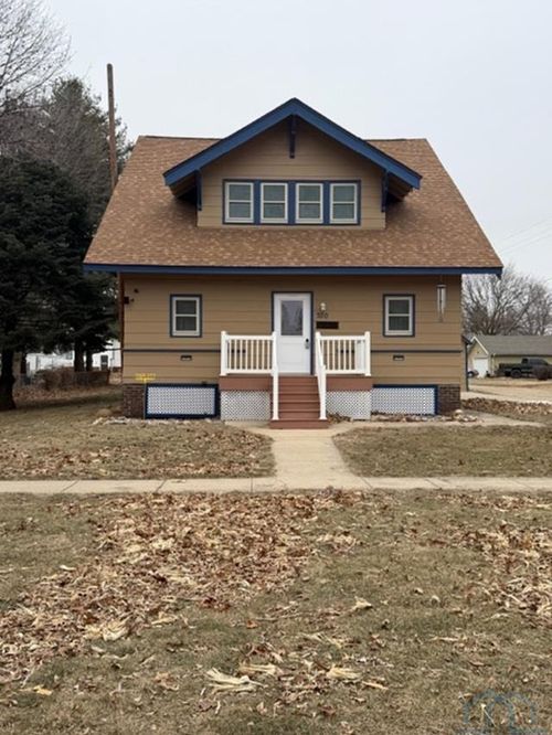 700 4th St, Battle Creek, IA, 51006-9428 | Card Image