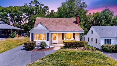 1003 Skymont Rd, Staunton, VA, 24401-1949 | Card Image