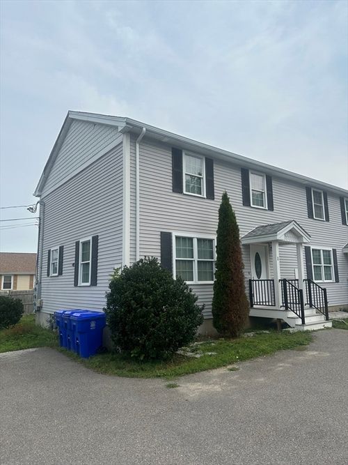 apt-1-82 Johnson St, Taunton, MA, 02780-3653 | Card Image