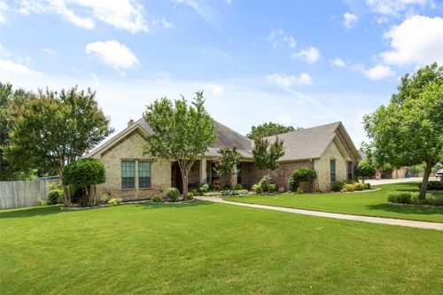 223 Deer Creek Dr, Aledo, TX, 76008-6925 | Card Image