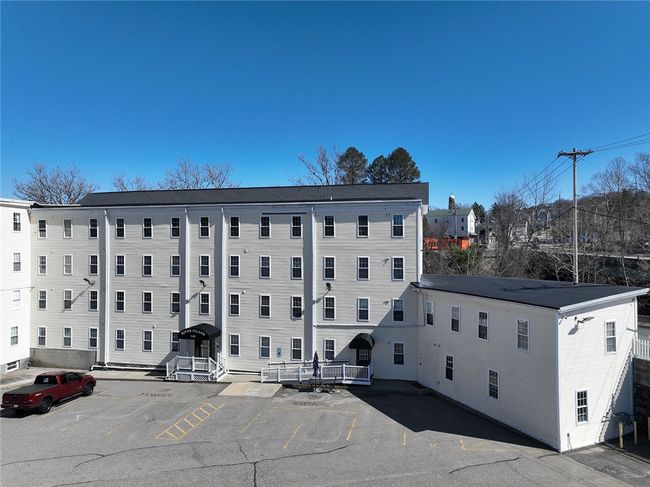 APT-26 - 148 Bernon St, Condo with 2 bedrooms, 1 bathrooms and 2 parking in Woonsocket RI | Image 29