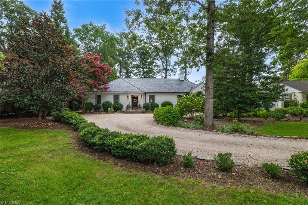 Friendly Ave, Greensboro, NC 27410