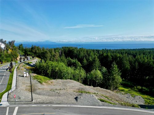 4960 Dixon Lane, Lantzville, BC, V0R2H0 | Card Image