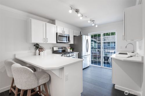 14534 12th Avenue Ne, Shoreline, WA, 98155 | Card Image