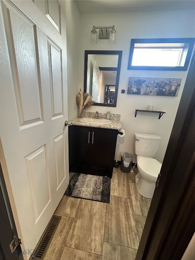 1102 E 2 Nd Ave, House other with 3 bedrooms, 2 bathrooms and null parking in Big Timber MT | Image 21