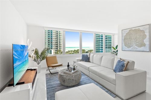 906-400 S Pointe Dr, Miami Beach, FL, 33139-7341 | Card Image