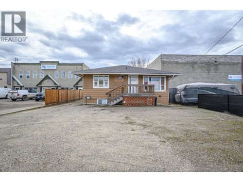 2808 45 Ave, Vernon, BC, V1T3N4 | Card Image