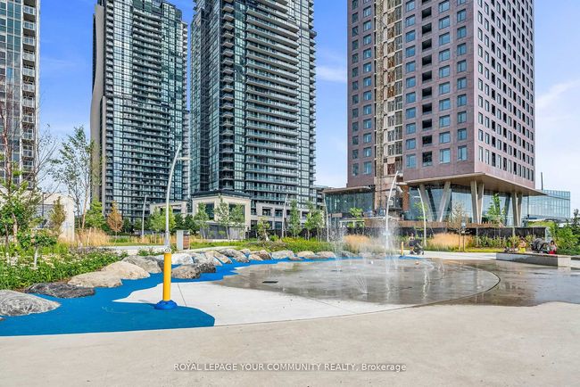 1703 - 2916 Highway 7, Condo with 2 bedrooms, 2 bathrooms and 1 parking in Vaughan ON | Image 44