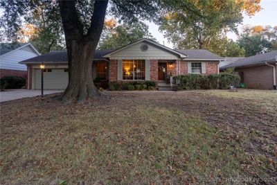 5417 S Zunis Avenue W, House other with 3 bedrooms, 2 bathrooms and null parking in Tulsa OK | Image 1