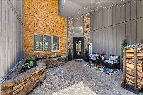 5 Pitchford Ln, Bella Vista, AR, 72714-4703 | Card Image