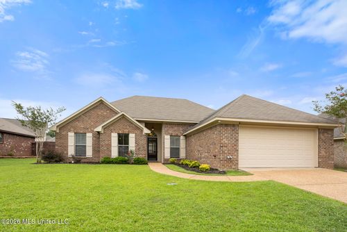 921 Clubhouse Dr, Pearl, MS, 39208-9528 | Card Image