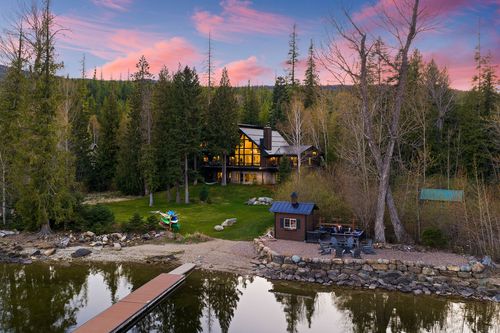 17562 W Swan Shores Rd, Bigfork, MT, 59911-7950 | Card Image