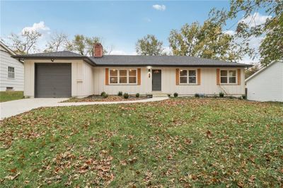 618 E 108th Terrace, House other with 4 bedrooms, 3 bathrooms and null parking in Kansas City MO | Image 1