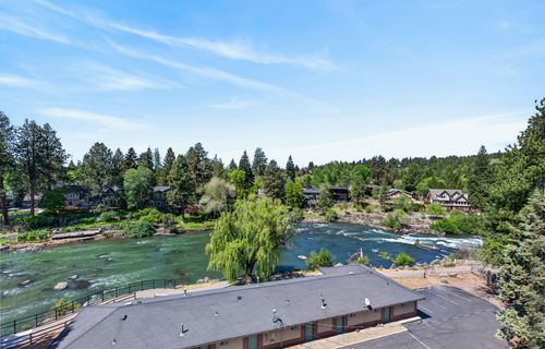 331-332-1565 Nw Wall St, Bend, OR, 97703-1969 | Card Image