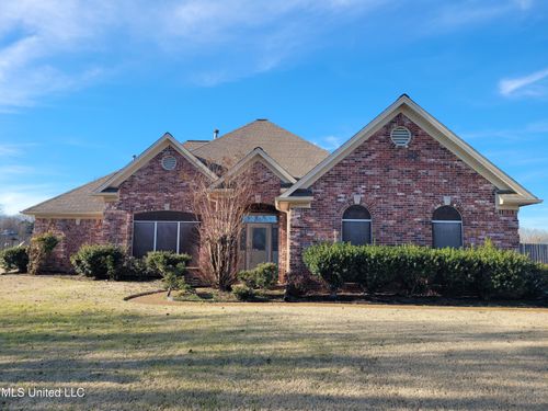 13165 Coldwater Dr, Olive Branch, MS, 38654-6026 | Card Image