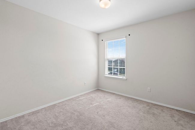 3rd bedroom upstairs | Image 25