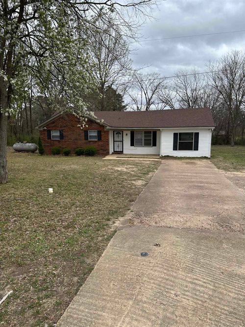 8859 Wilkinsville Rd, Millington, TN, 38053-4407 | Card Image