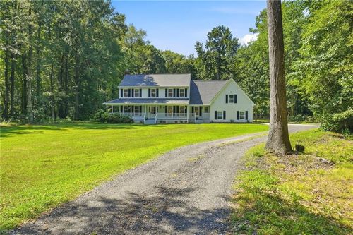 517 New Zealand Reach, Chesapeake, VA, 23322-2252 | Card Image