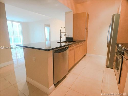 apt-2405-951 Brickell Ave, Miami, FL, 33131-3938 | Card Image