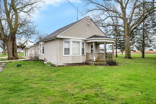 90 7th Ave, South Wilmington, IL, 60474-2015 | Card Image