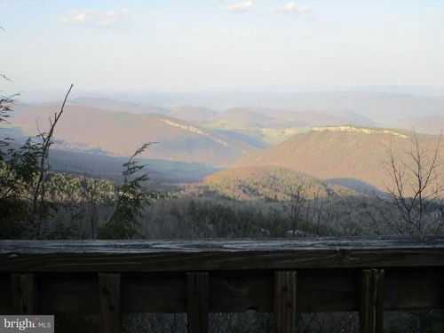 207 Lower Knob Rd, Franklin, WV, 26807 | Card Image