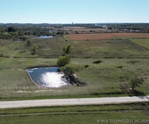 8 E 1100 Rd, Checotah, OK, 74426 | Card Image