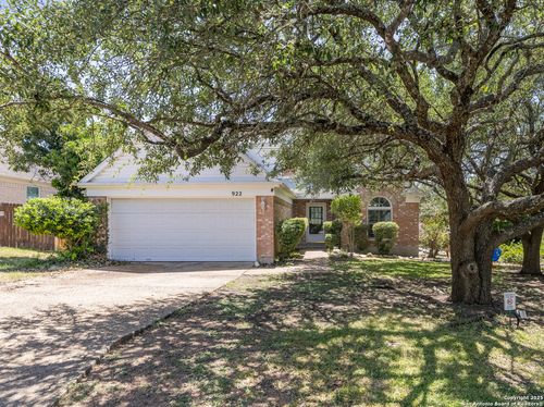 922 Hedgestone Dr, San Antonio, TX, 78258-2335 | Card Image