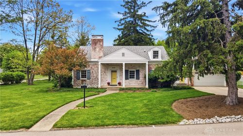 1015 Laurelwood Rd, Dayton, OH, 45409-1216 | Card Image