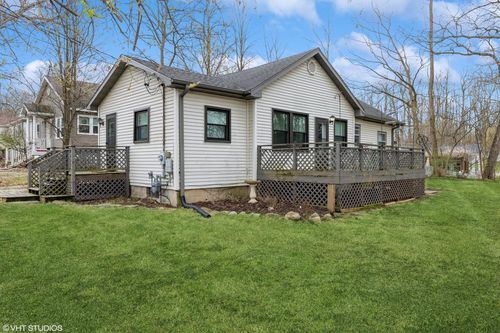 619 Maple Street, Twin Lakes, WI, 53181 | Card Image