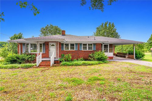 1128 Friendship Rd, Seneca, SC, 29678-5443 | Card Image