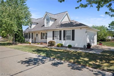 4017 Londonderry Lane, House other with 2 bedrooms, 2 bathrooms and null parking in Medina OH | Image 1