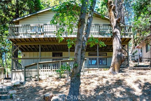 712 Old Toll Rd, Blue Jay, CA, 92317 | Card Image