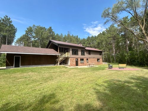 1131 Broken Arrow Rd, Hudson, WI, 54016-7124 | Card Image