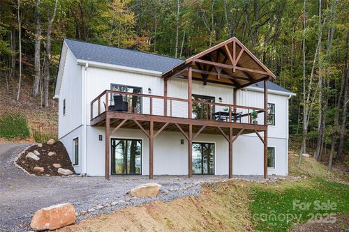 1487 Golf Course Rd, Old Fort, NC, 28762-8940 | Card Image