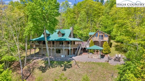 1527 Stone Mountain Road, Trade, TN, 37691 | Card Image