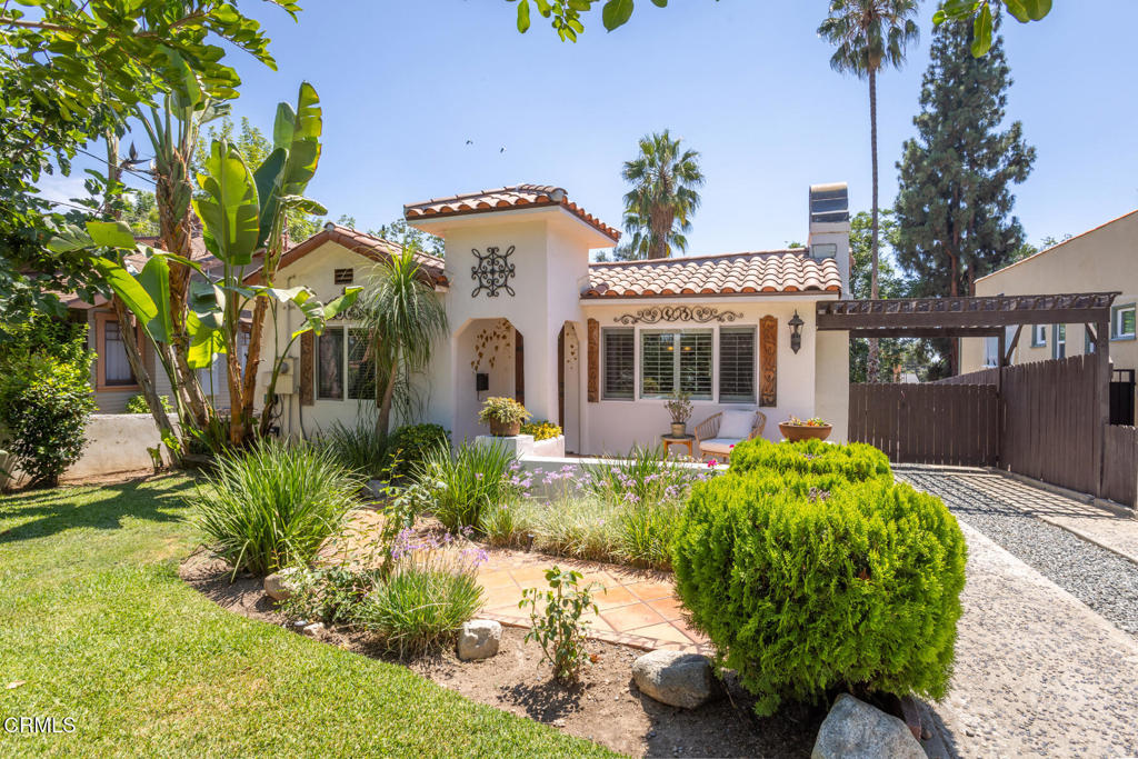 Residential in Altadena 2