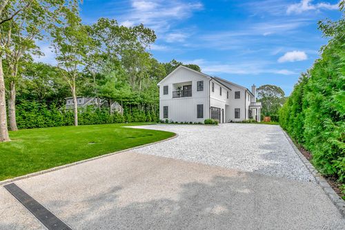 66 Peters Ln, Westhampton Beach, NY, 11978-1426 | Card Image