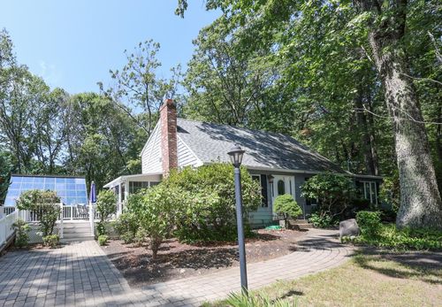 13 Clydesdale Ave, Pelham, NH, 03076-3509 | Card Image