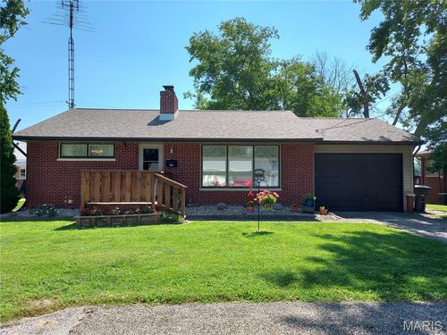 606 N Hena St, Greenville, IL, 62246-1316 | Card Image