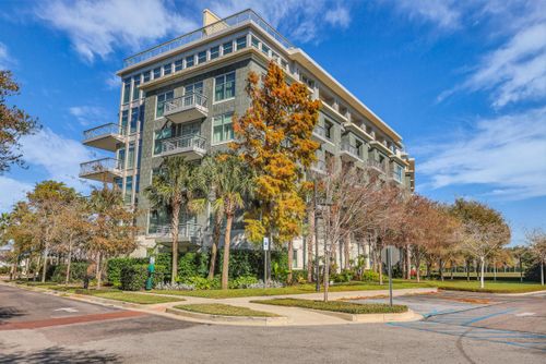 361 Cooper River Dr, Mount Pleasant, SC, 29464-1815 | Card Image